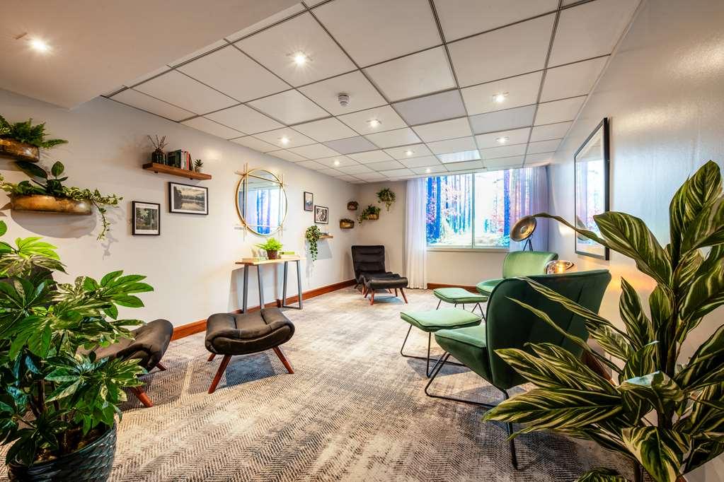 Radisson Red Hotel London Heathrow Facilidades foto